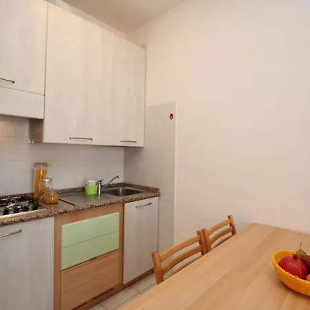 Lovely By The Appartement